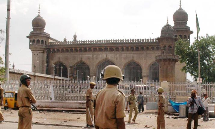 Mecca masjid Blast