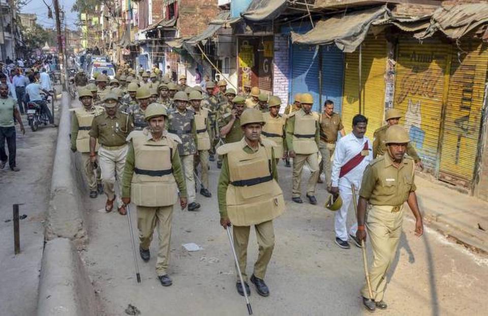 Mirzapur Violence
